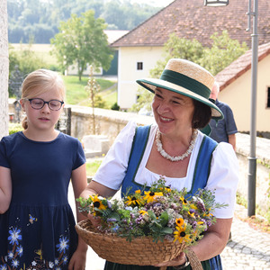 Verteilung der Kräuterbüschel